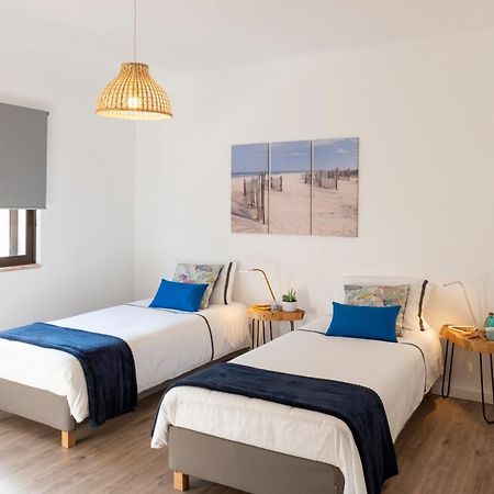 Vita Portucale ! Nook Beach Apartments Costa da Caparica Esterno foto