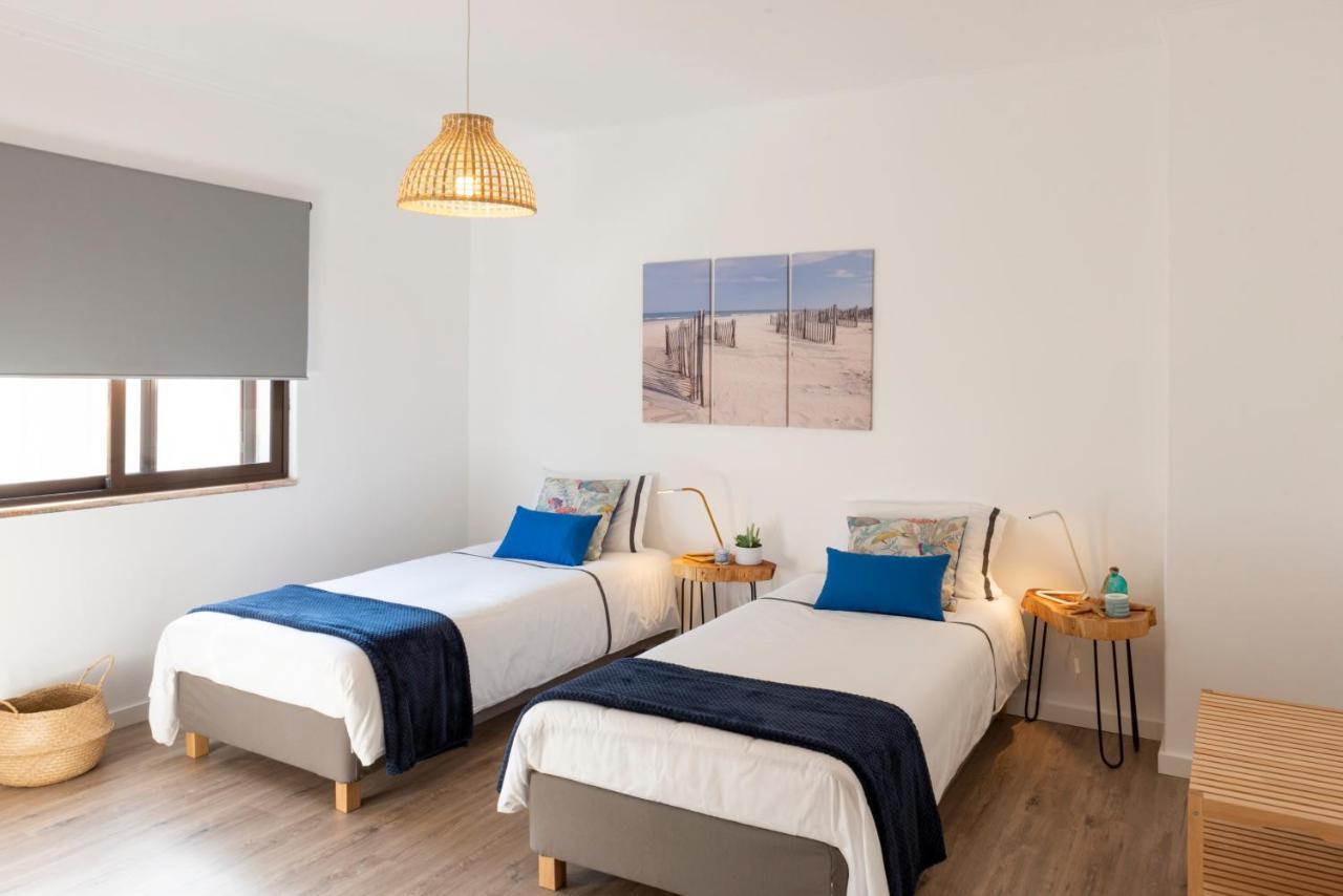 Vita Portucale ! Nook Beach Apartments Costa da Caparica Esterno foto
